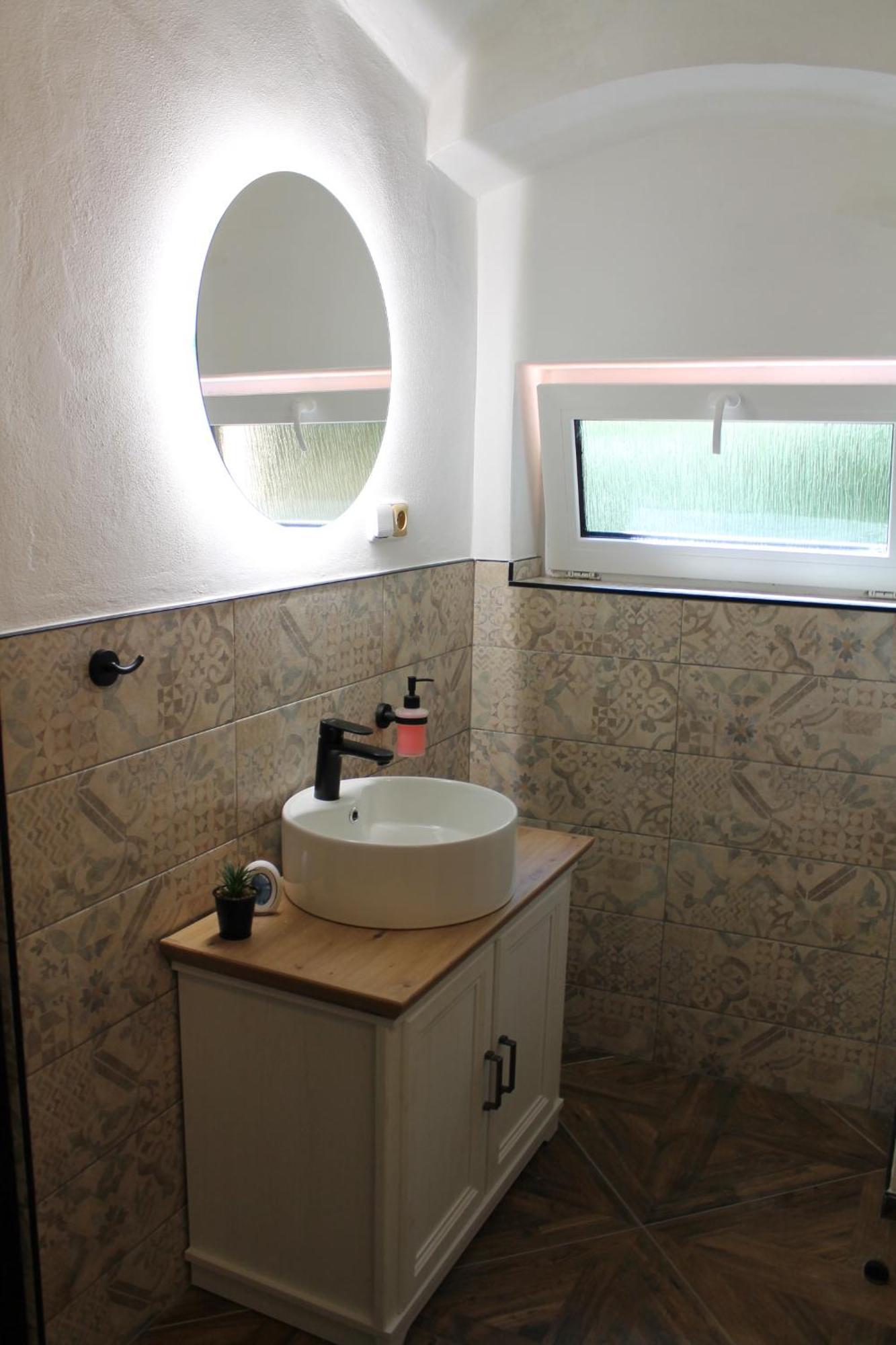 Hrad Vildstejn Hotel Skalná Buitenkant foto