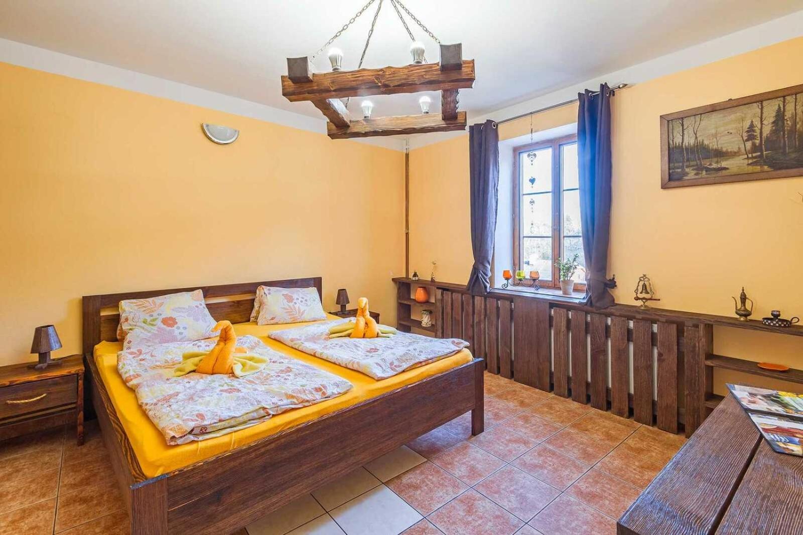 Hrad Vildstejn Hotel Skalná Buitenkant foto